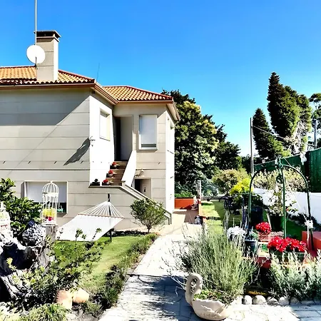 Holibai, , Casa Caeiro, Jardin Y Piscina Cerca Del Mar, Sabaris, Apartment