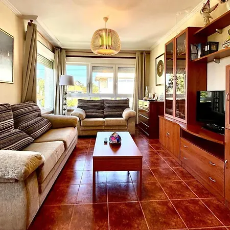 Holibai, , Casa Caeiro, Jardin Y Piscina Cerca Del Mar, Sabaris, * Baiona