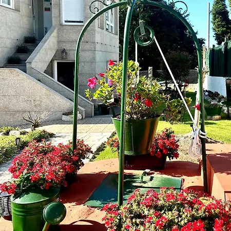 Holibai, , Casa Caeiro, Jardin Y Piscina Cerca Del Mar, Sabaris,