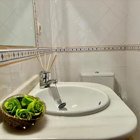 Holibai, , Casa Caeiro, Jardin Y Piscina Cerca Del Mar, Sabaris, Apartmán Baiona